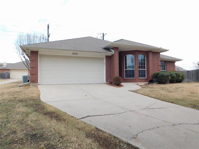 Foto del edificio - 3919 Canton Ct