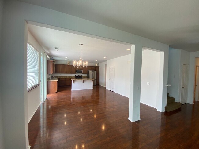 Building Photo - West Lancaster 4 bedroom