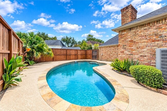 Photo - 15739 Fleetwood Oaks Drive House