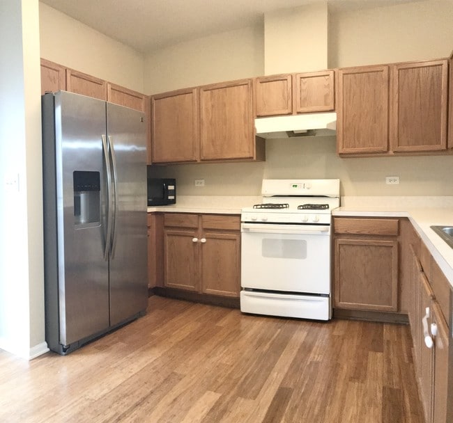 Foto del edificio - 2105 W Concord Ln