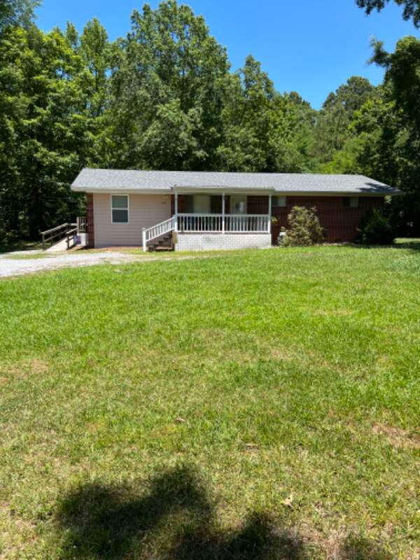 Building Photo - 1045 GA-52