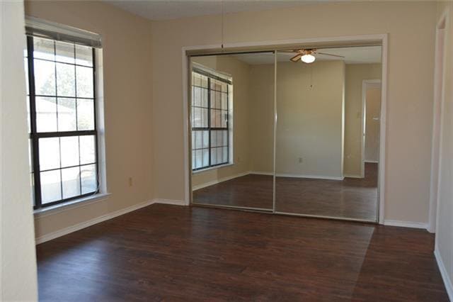Building Photo - 216 E Denton Dr