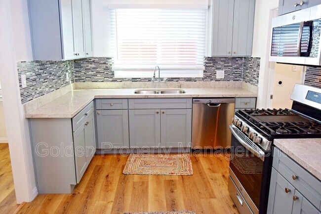Building Photo - 4779 Orcutt Ave
