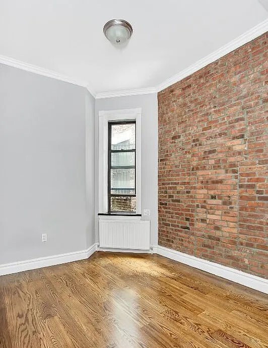 Foto principal - 450 W 50th St