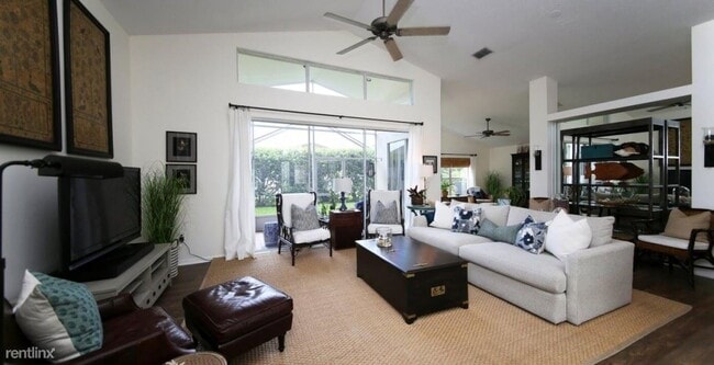 Building Photo - 5312 Cottonwood Tree Cir