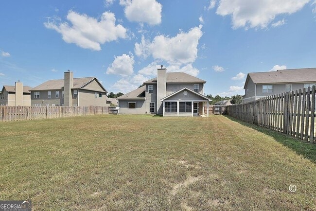 Building Photo - 7915 Green Glen Dr