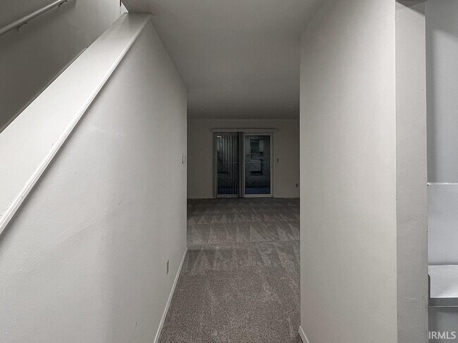 Foto del edificio - 3433 S Burks Ct