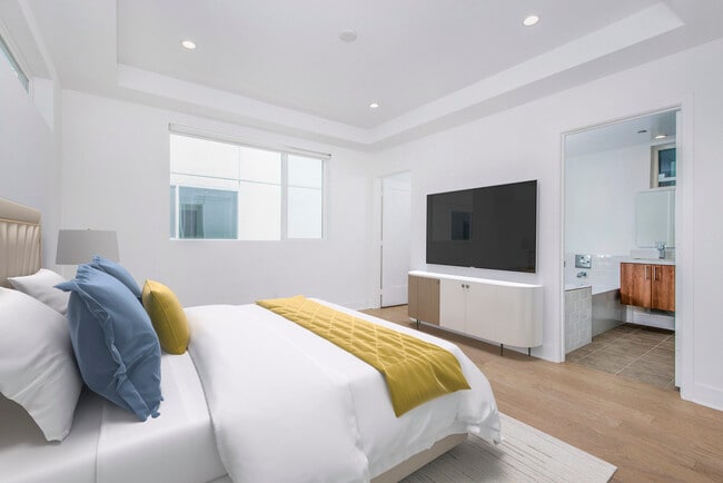 Foto del edificio - 857 1/2 Hyperion Ave