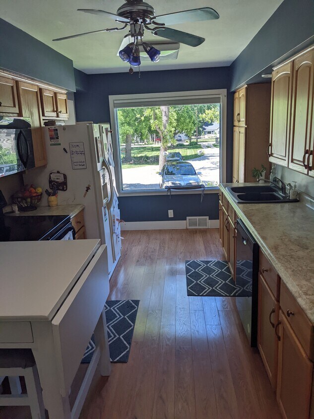 760 Glacier Rd, Pewaukee, WI 53072 House Rental in Pewaukee, WI