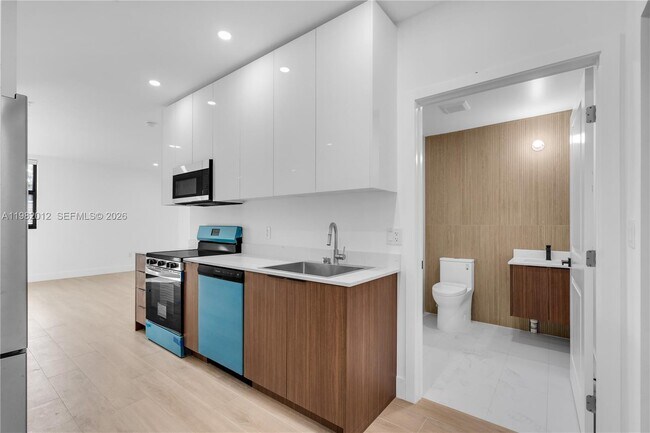 Foto del edificio - 1037 NW 2nd St