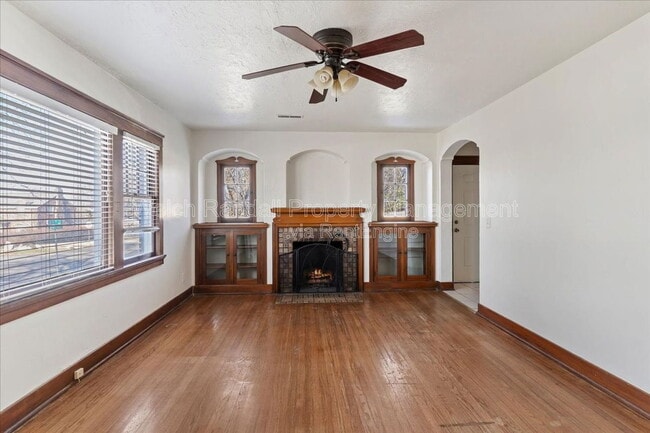 Building Photo - 1503 26th St