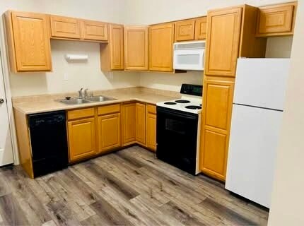 Building Photo - 5921 W Locksley Loop