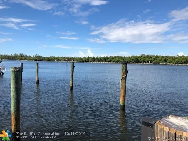 Foto del edificio - 2118 N Ocean Dr