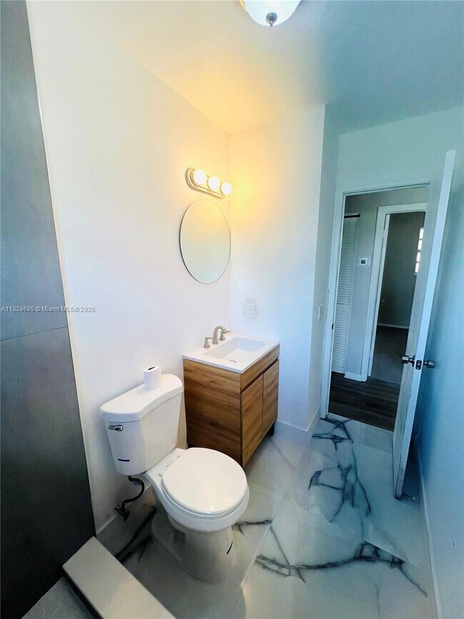 Building Photo - 15530 SW 295th Terrace