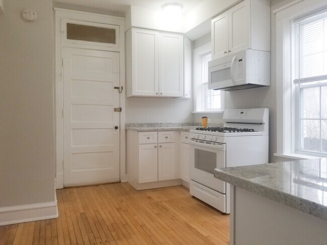 Foto del edificio - 4035 N Campbell Ave