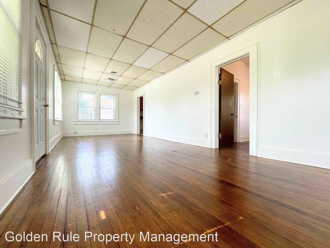 Building Photo - 1 br, 1 bath House - 9 S Reformatory