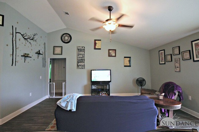 Foto del edificio - 3112 Edelstein Dr