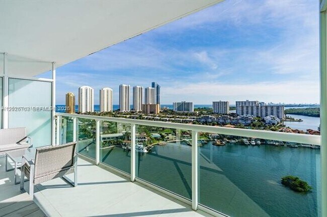 Foto del edificio - 400 Sunny Isles Blvd