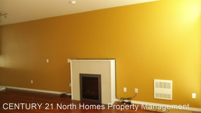 Building Photo - 2 br, 2 bath House - 15151 NE 81st Way #102