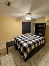 Building Photo - 279 Lazy Acres Dr