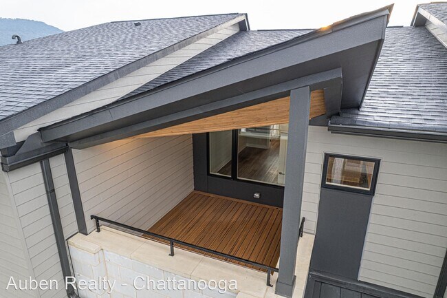 Building Photo - 2 br, 2 bath House - 757 Burnside Place