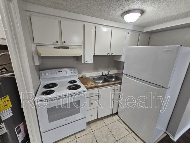 Foto del edificio - 2988 Green Acres Ave