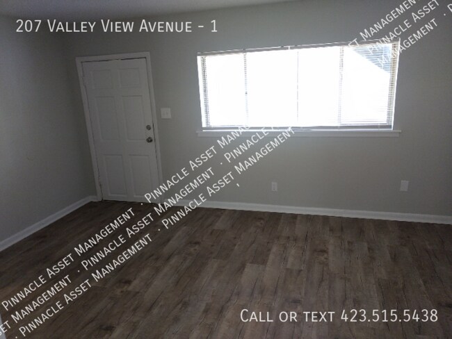 Foto del edificio - 207 Valley View Ave