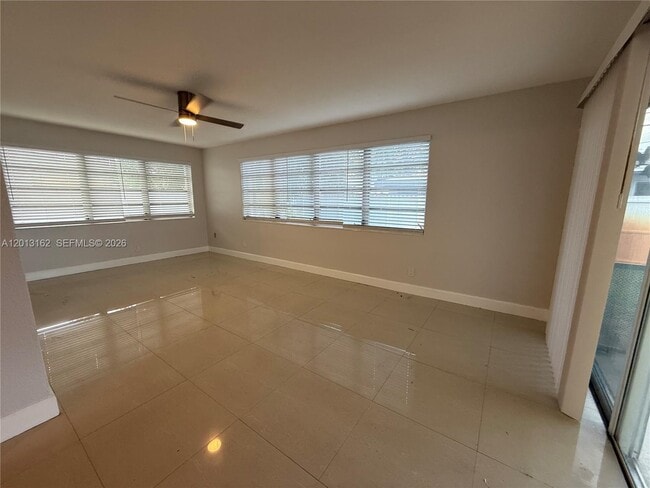 Foto del edificio - 7611 NW 2nd St