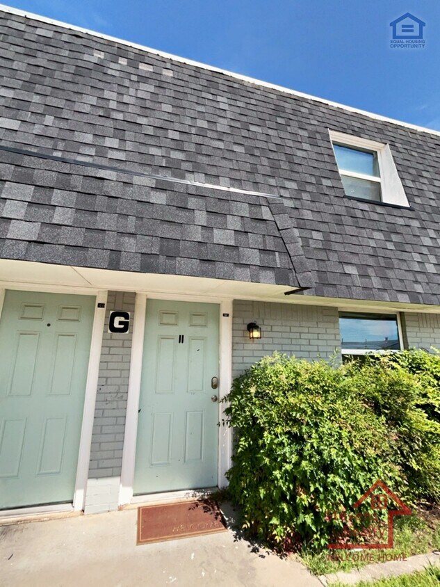 Foto principal - 2111 NW Lindy Ave