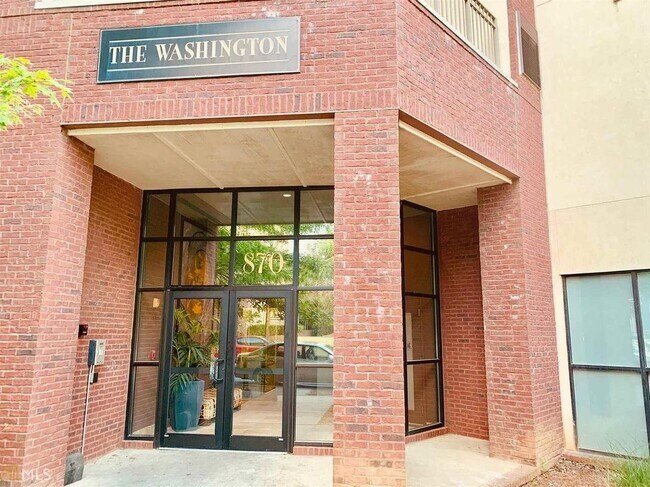 Foto del edificio - 870 Mayson Turner Rd NW