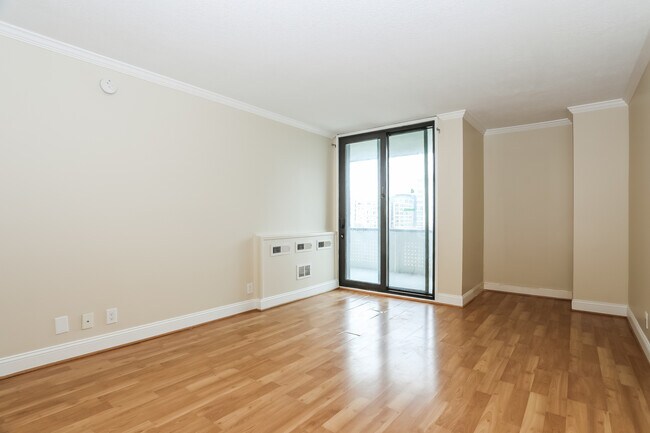 Foto del edificio - 240 M St SW