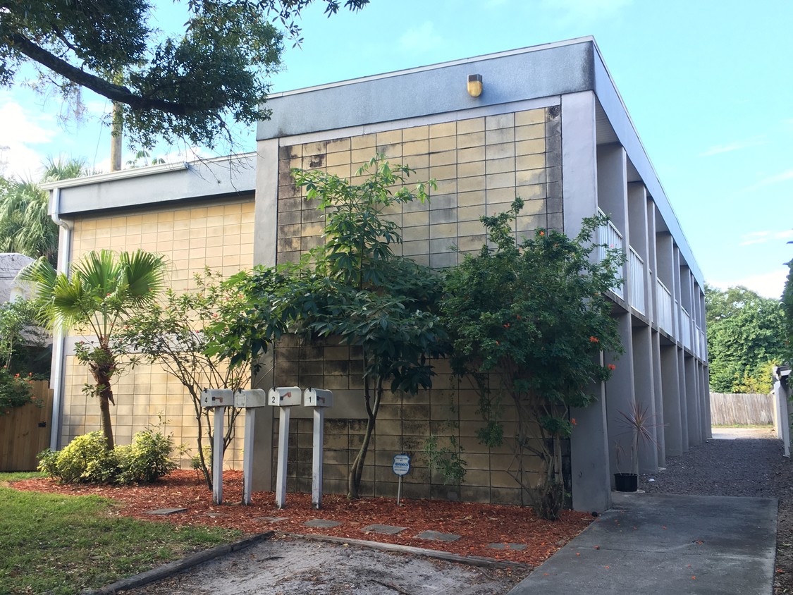 Primary Photo - Habana Apartments