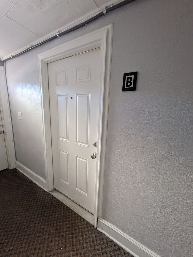 Building Photo - 2BD/1BA Apartment In Newton, NC