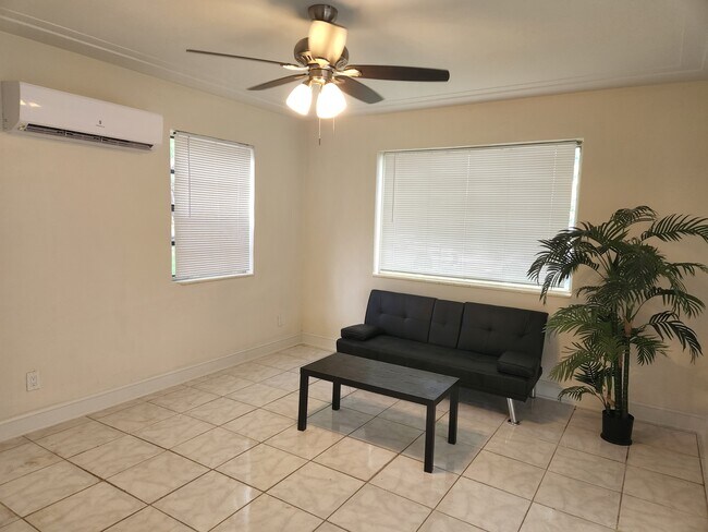 Foto del edificio - 1922 Taylor St