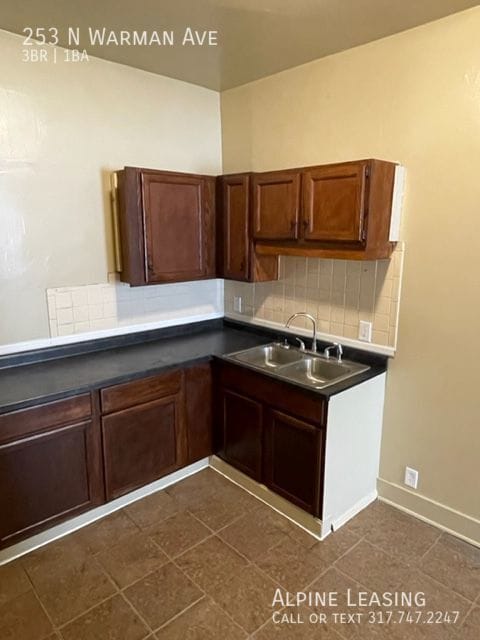 Building Photo - Near Westside 3BR House w/2-Car Garage!