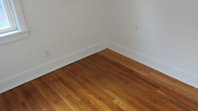 Foto del edificio - Available January 1,2026 Lease ends July 27th 2026