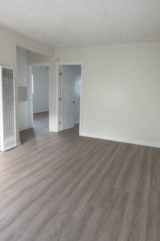 Building Photo - 1642 259th Pl