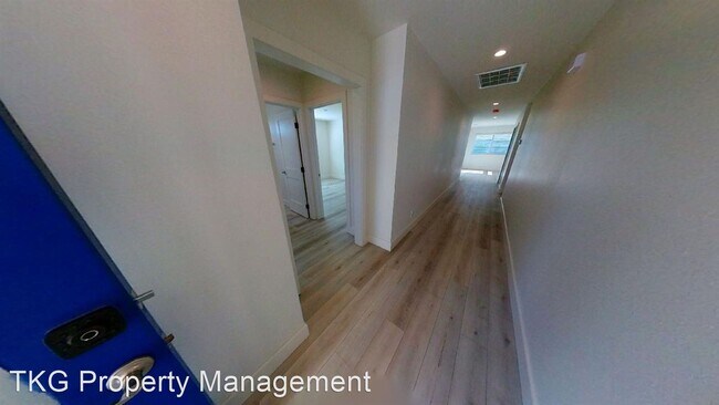Building Photo - 6 br, 4 bath House - 392 N Citrus Street