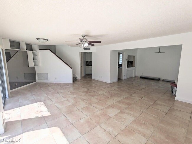 Building Photo - 3 br, 2.5 bath House - 11615 Winchester Dr