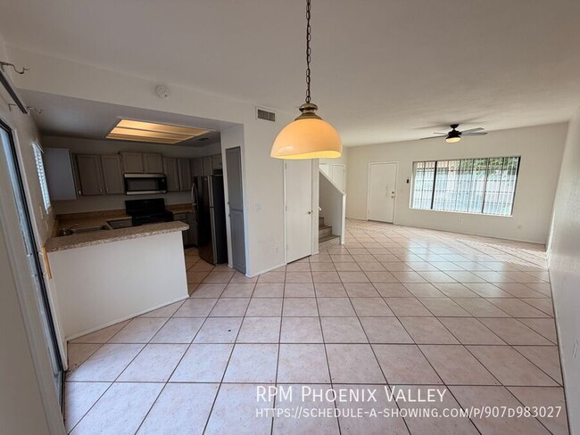 Foto del edificio - 2954 N Oregon St