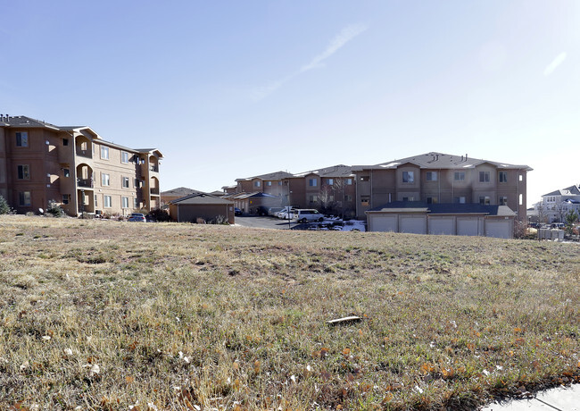 Building Photo - Villas at Bear Creek