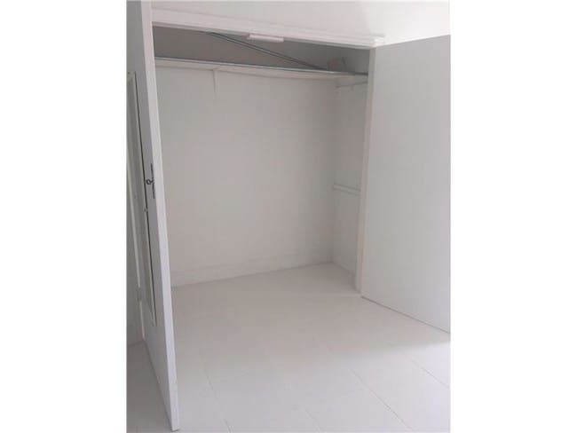Foto del edificio - 7946 East Dr