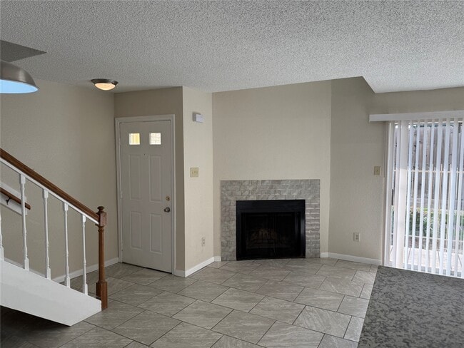 Building Photo - 1515 Sandy Springs Rd