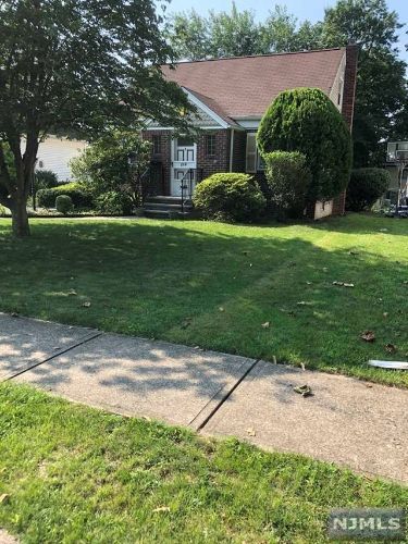 Foto principal - 218 McKinley Ave