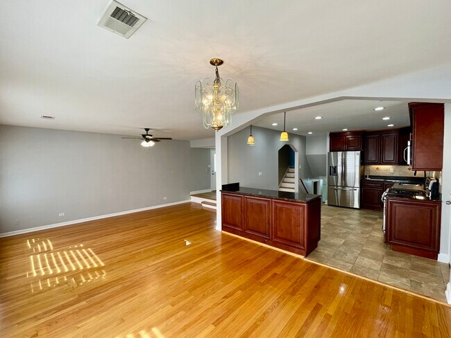 Foto del edificio - 3942 W Fitch Ave
