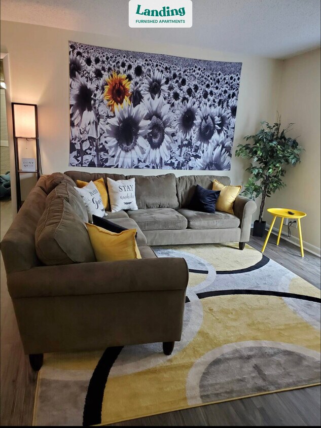 Foto principal - 595 Hicks Rd