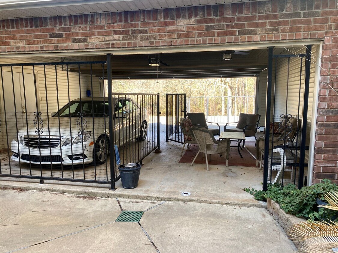Foto principal - 333 Edgewood Dr