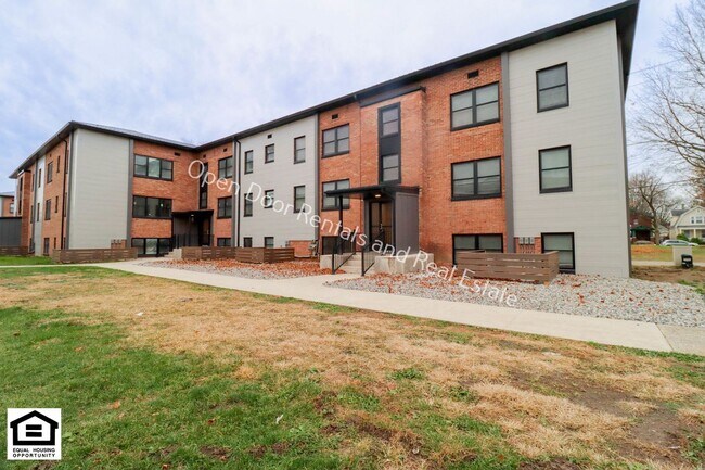 Foto del edificio - 1823 Griswold Dr