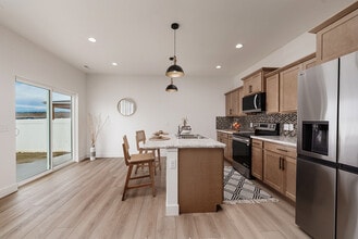 Building Photo - 1116 Buffalo Xing Dr