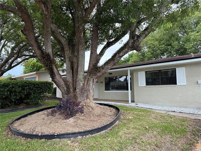 Building Photo - 1336 Cadillac Dr